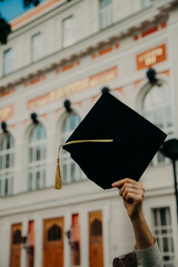 graduation hat